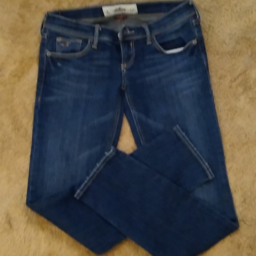 Hollister Crop Jeans 👖 - size 0 Waist 24